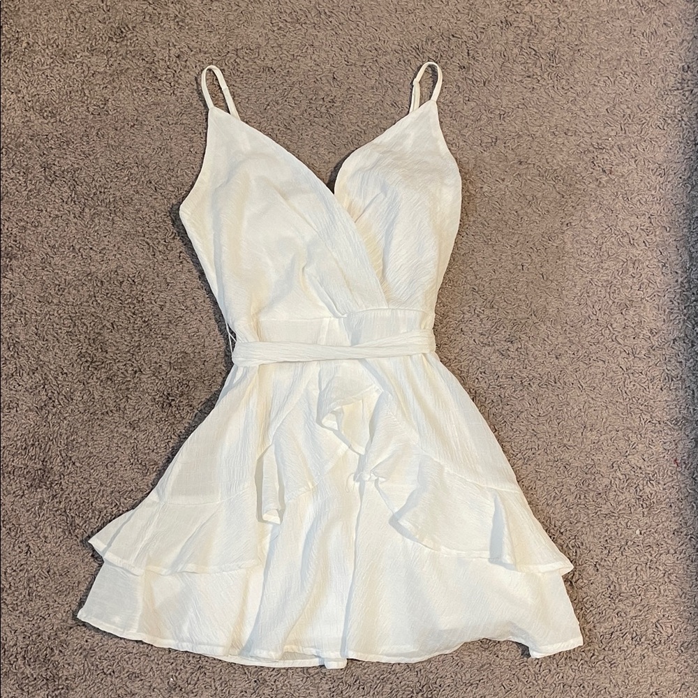 Francesca's Collections Elegant White Mini Dress